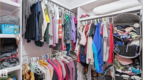 Walk in closet - 1225 Kane Wynd, Edmonton, AB 