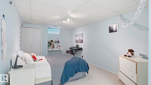 Bedroom - 1225 Kane Wynd, Edmonton, AB 