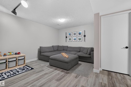 29 Welland Crescent, St. Albert, AB 