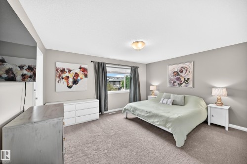 22131 95 Avenue, Edmonton, AB 