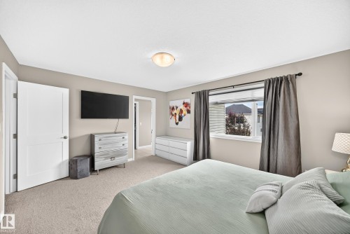 22131 95 Avenue, Edmonton, AB 