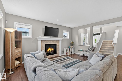 22131 95 Avenue, Edmonton, AB 