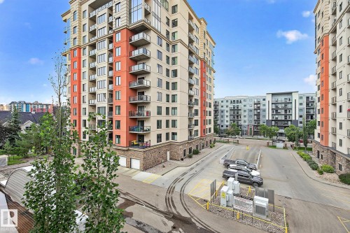 417 10311 111 Street, Edmonton, AB 