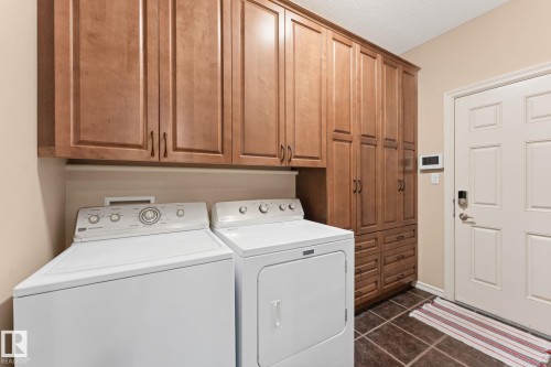 5519 209 Street Nw, Edmonton, AB - Indoor Photo Showing Laundry Room