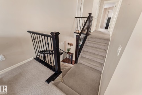 5519 209 Street Nw, Edmonton, AB - Indoor Photo Showing Other Room