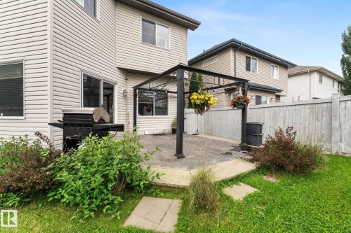 5519 209 Street Nw, Edmonton, AB - Outdoor