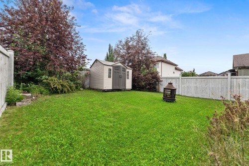 5519 209 Street Nw, Edmonton, AB - Outdoor