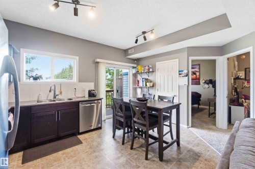 Kitchen - 24 6520 2 Avenue, Edmonton, AB 