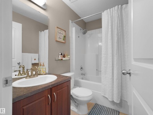 3704 141 Avenue, Edmonton, AB 