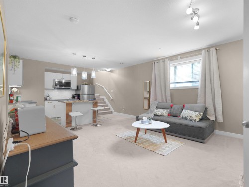 3704 141 Avenue, Edmonton, AB 