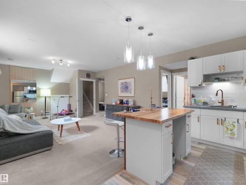 3704 141 Avenue, Edmonton, AB 