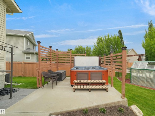 3704 141 Avenue, Edmonton, AB 