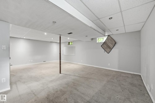 49 Pineridge Crescent, St. Albert, AB - Indoor