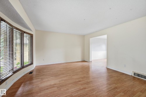 49 Pineridge Crescent, St. Albert, AB - Indoor Photo Showing Other Room