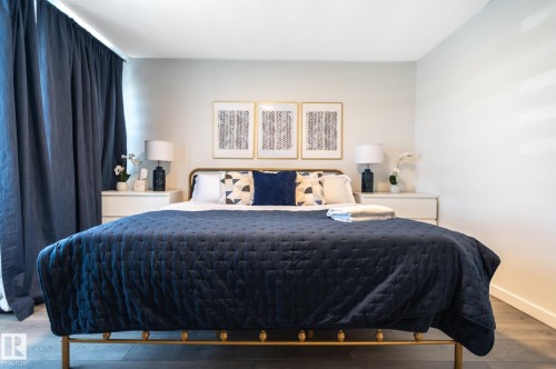 2015 Desrochers Drive, Edmonton, AB 