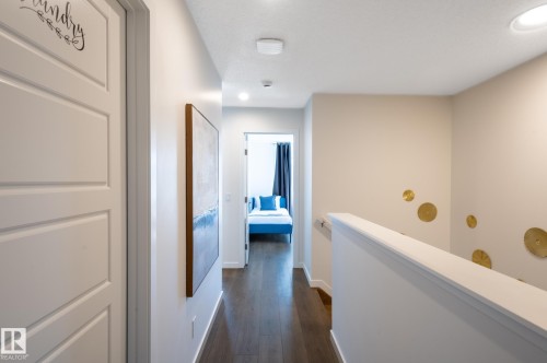 2015 Desrochers Drive, Edmonton, AB 