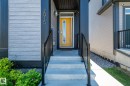 2015 Desrochers Drive, Edmonton, AB 
