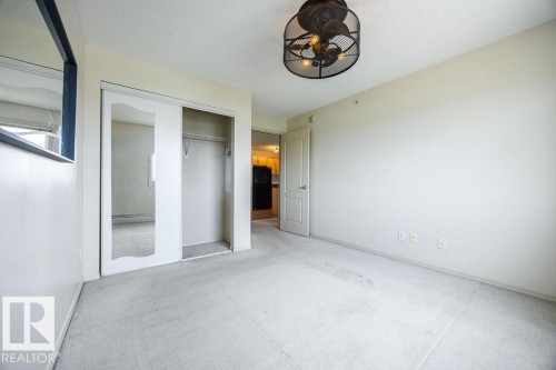 404 5951 165 Avenue, Edmonton, AB - Indoor Photo Showing Other Room