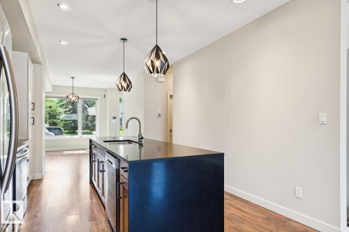 3 10620 65 Avenue, Edmonton, AB 
