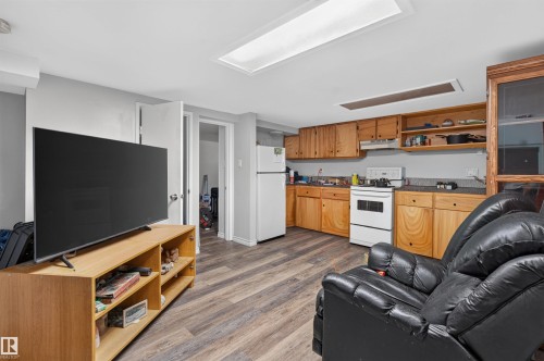 10831 80 Avenue, Edmonton, AB 