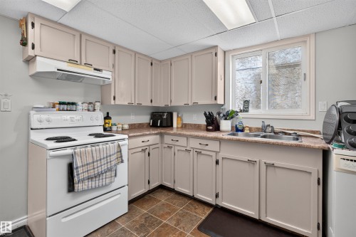 10831 80 Avenue, Edmonton, AB 