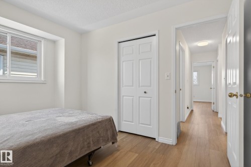 8403 190 Street, Edmonton, AB - Indoor Photo Showing Bedroom