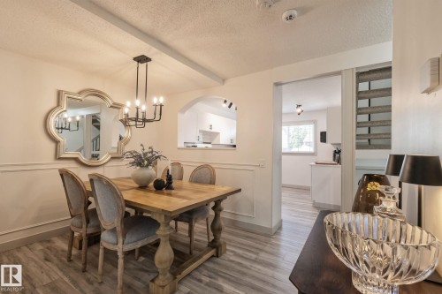 15 Grandin Wood(S), St. Albert, AB - Indoor Photo Showing Dining Room