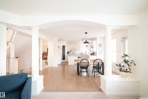 1417 115A Street, Edmonton, AB - Indoor