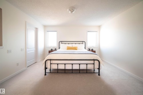 1417 115A Street, Edmonton, AB - Indoor Photo Showing Bedroom