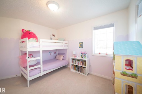 1417 115A Street, Edmonton, AB - Indoor Photo Showing Bedroom