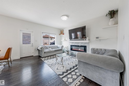 2630 16A Ave Nw, Edmonton, AB 
