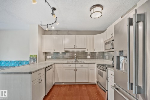12248 16 Avenue, Edmonton, AB 