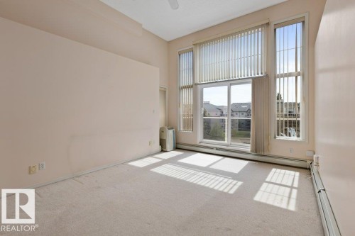 #412 9760 174 St Nw, Edmonton, AB - Indoor Photo Showing Other Room