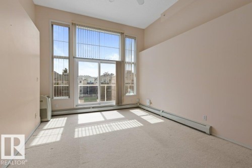 #412 9760 174 St Nw, Edmonton, AB - Indoor Photo Showing Other Room