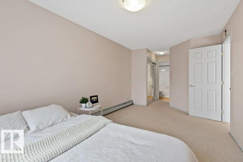 #412 9760 174 St Nw, Edmonton, AB - Indoor Photo Showing Bedroom