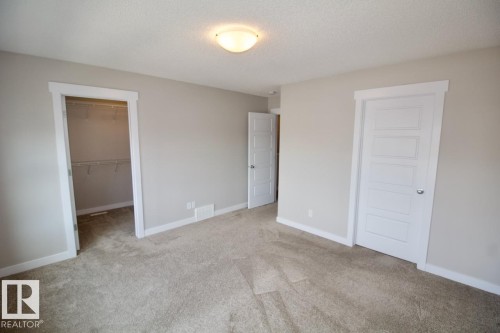 3133 Chokecherry Bend Bend Sw, Edmonton, AB 