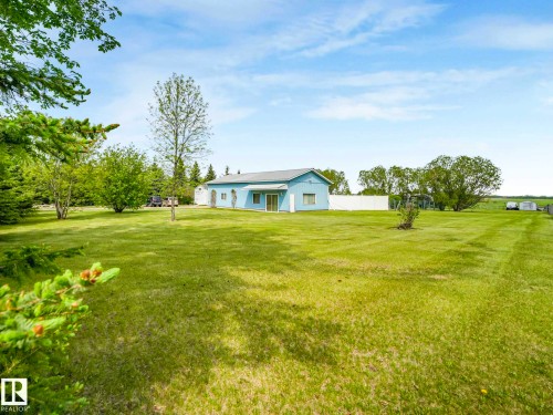 Yard - 53133 Rge Road 223, Rural Strathcona County, AB - Outdoor