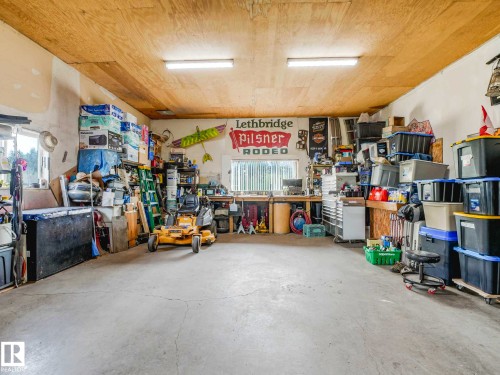 53133 Rge Road 223, Rural Strathcona County, AB - Indoor Photo Showing Garage