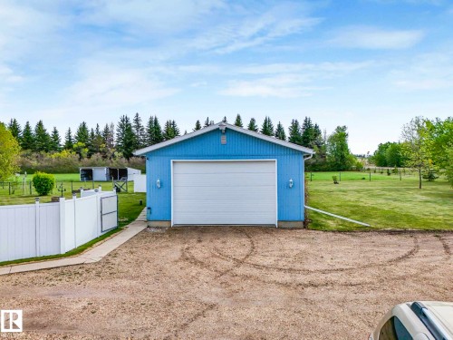 53133 Rge Road 223, Rural Strathcona County, AB - Outdoor