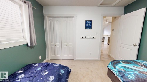 8821 8 Avenue, Edmonton, AB 