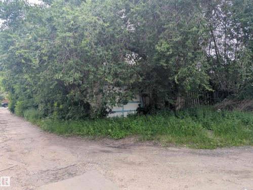 10610 60A Avenue, Edmonton, AB 