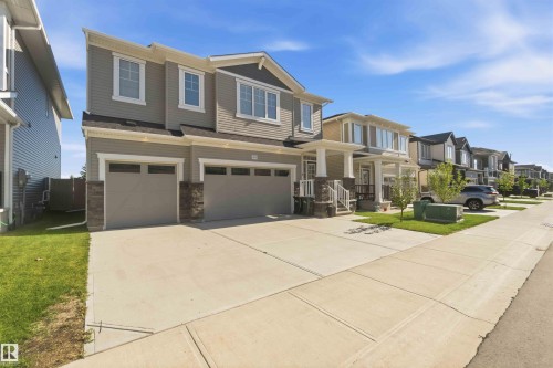 1070 STONESIDE Road   Sherwood Park, AB T8H 3A1