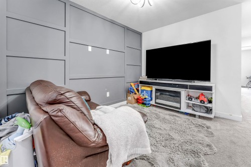 3807 40 Avenue, Beaumont, AB - Indoor