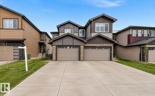 3807 40 Avenue   Beaumont, AB T4X 3B5