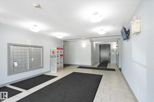 #409 11816 22 Av Sw, Edmonton, AB - Indoor Photo Showing Other Room
