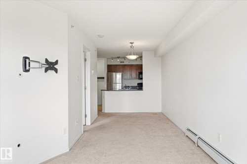 #409 11816 22 Av Sw, Edmonton, AB - Indoor Photo Showing Other Room