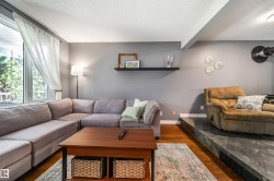 Living room - 