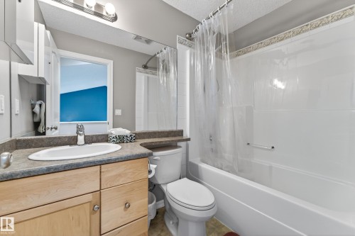 78 Bonin Crescent, Beaumont, AB - Indoor Photo Showing Bathroom