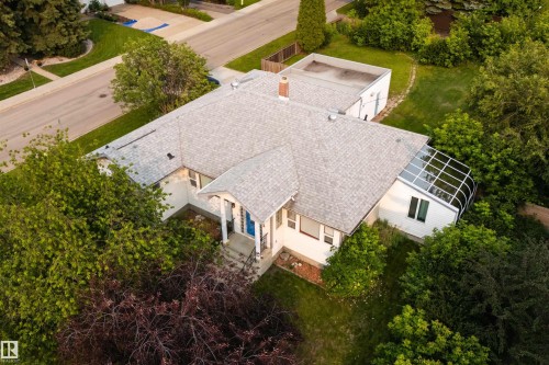 8935 120 Street, Edmonton, AB 