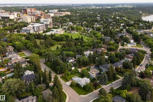 8935 120 Street, Edmonton, AB 